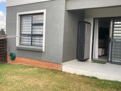 Apartment For Sale In Longlake, Sandton