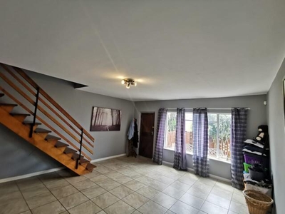 Apartment For Sale In Newton Park, Port Elizabeth