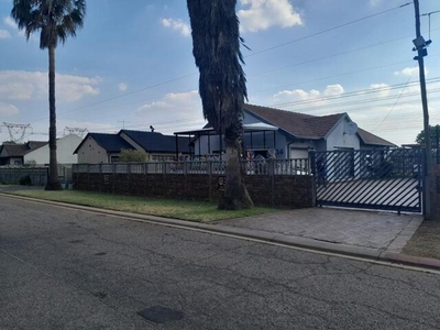 House For Rent In Mayberry Park, Alberton