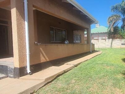 House For Sale In Diamant Park, Kimberley