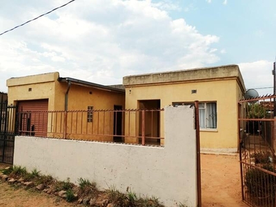 House For Sale In Rietvallei, Krugersdorp