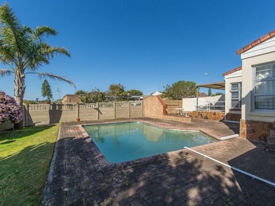 House For Sale In Sherwood, Port Elizabeth