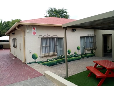 House to rent in Edenvale Central