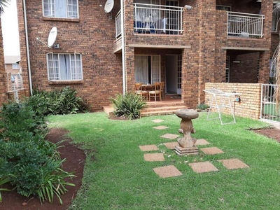 Townhouse For Rent In Highveld, Centurion