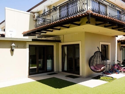 Townhouse For Sale In Westville, Durban
