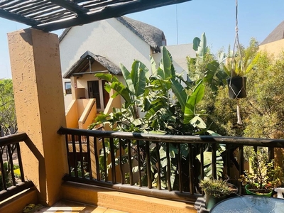 1 Bedroom Apartment in Lonehill For Sale