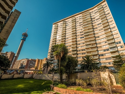 1 Bedroom Apartment To Let in Parktown