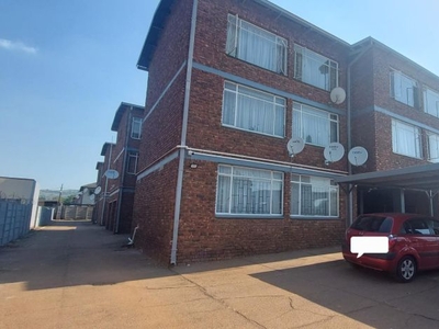 1 Bedroom flat for sale in Daspoort, Pretoria
