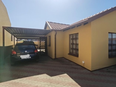 2 Bedroom house for sale in Elandspoort, Pretoria