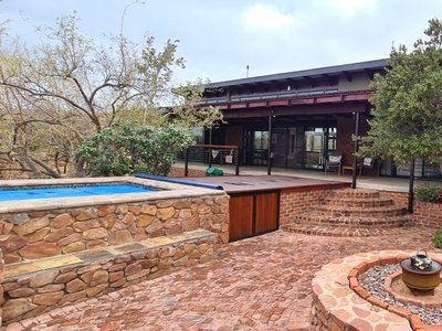 2 Bedroom House in Modimolle Rural For Sale