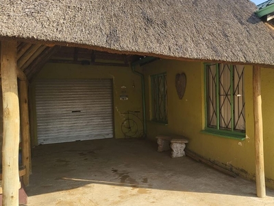 2 Bedroom House in Tsakane For Sale