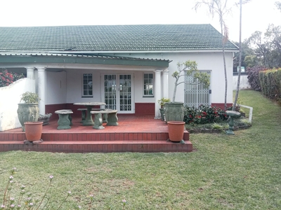 2 Bedroom Sectional Title Rented in Scottburgh Central
