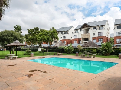 2 Bedroom Townhouse in Greenstone Hill For Sale