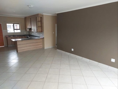 2 Bedroom Townhouse in Riversdale For Sale