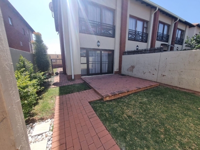2 Bedroom Townhouse To Let in Pretoriuspark
