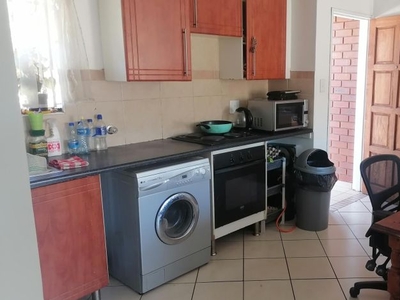 3 Bedroom apartment sold in Equestria, Pretoria