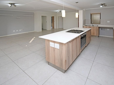 3 Bedroom Apartment in Modderfontein For Sale