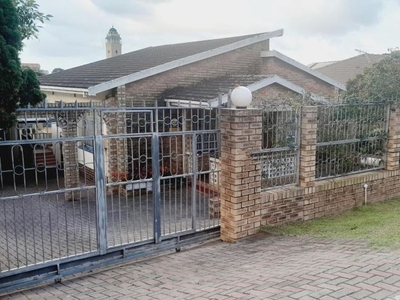 3 Bedroom house for sale in Springfield, Durban