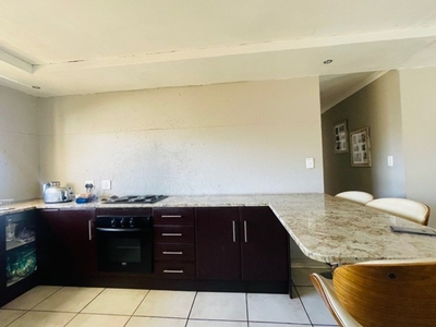 3 Bedroom House in Krugersrus For Sale