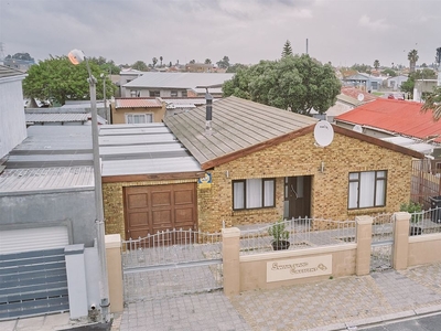 3 Bedroom House Sold in Belhar