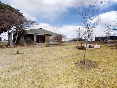 3 Bedroom Small Holding in Putfontein For Sale