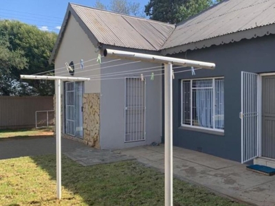 3 Bedroom smallholding for sale in Kellys View, Bloemfontein