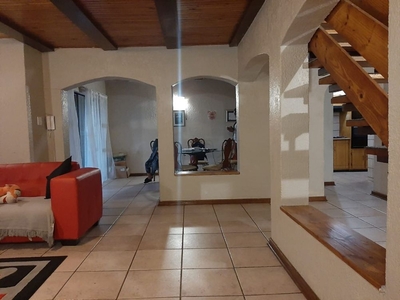 3 Bedroom Townhouse in Boksburg South For Sale