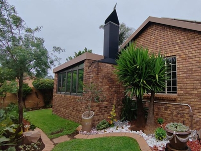 3 Bedroom townhouse - sectional sold in Amberfield, Centurion