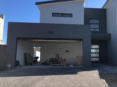 4 Bedroom duplex townhouse - freehold for sale in Sandown, Blouberg