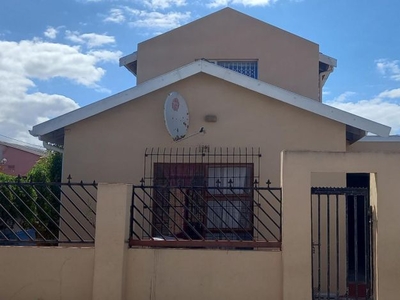 4 Bedroom house sold in Khaya, Khayelitsha