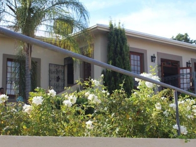 5 Bedroom house for sale in Die Rand, Upington