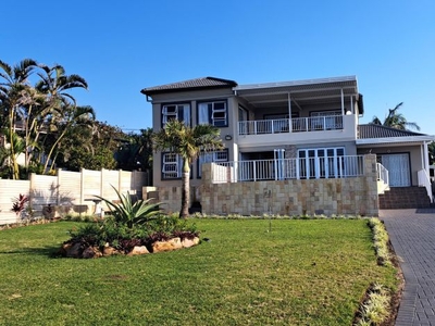 5 Bedroom house for sale in Uvongo Beach, Margate