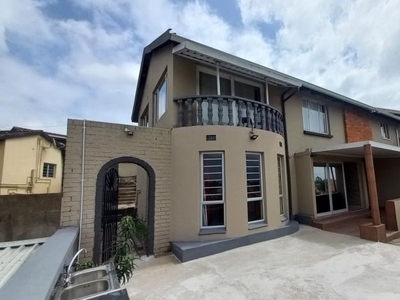 6 Bedroom house for sale in Sparks, Durban