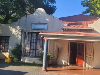6 Bedroom house for sale in Sunnyside, Pretoria