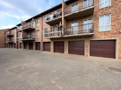 Apartment / Flat for sale in Willow Acres