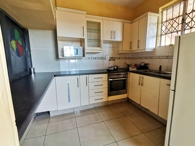 Apartment For Sale in Bulwer