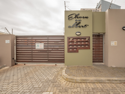 Apartment For Sale in Walmer