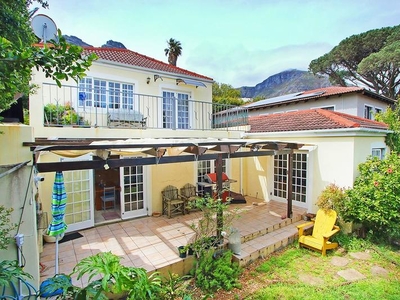 House for sale in Hout Bay