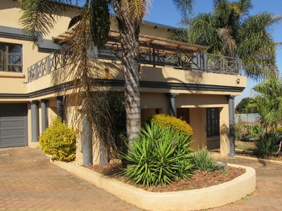 Smallholding For Sale in Grootfontein Country Estates