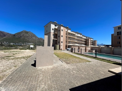 2 Bedroom Apartment / flat for sale in Muizenberg - 1 St Georges Street