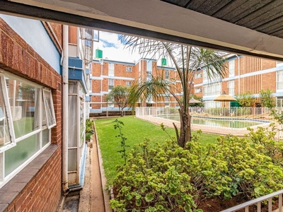 1.5 Bedroom Apartment For Sale in Kempton Park Central
