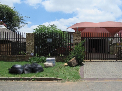 Standard Bank EasySell 3 Bedroom House for Sale in Randfonte