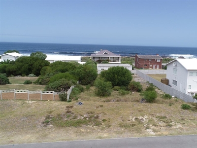692m² Vacant Land For Sale in Sandbaai