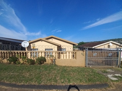 2 Bedroom House For Sale in Palmview