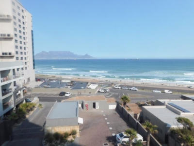 1 Bedroom Apartment For Sale in Bloubergstrand