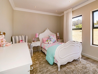 4 bedroom house for sale in D'Stellen Estate