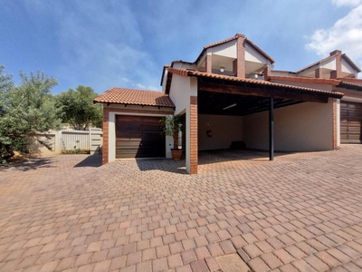 2 Bed Apartment/Flat For Rent Country View Estate Pretoria East