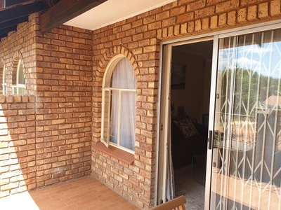 2 Bed Apartment/Flat For Rent Doornpoort Pretoria