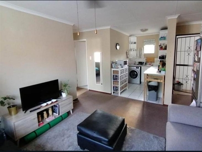 2 Bed Apartment/Flat For Rent Groenkloof Pretoria East