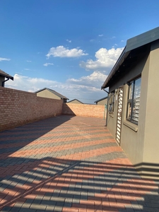 2 Bed House For Rent Toekomsrus Randfontein